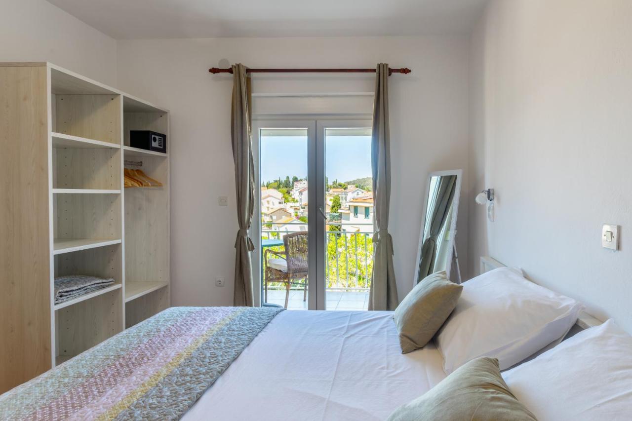 Apartments Luksa - Zf Hvar Hvar Town Exterior foto