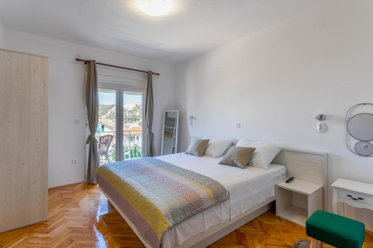 Apartments Luksa - Zf Hvar Hvar Town Exterior foto