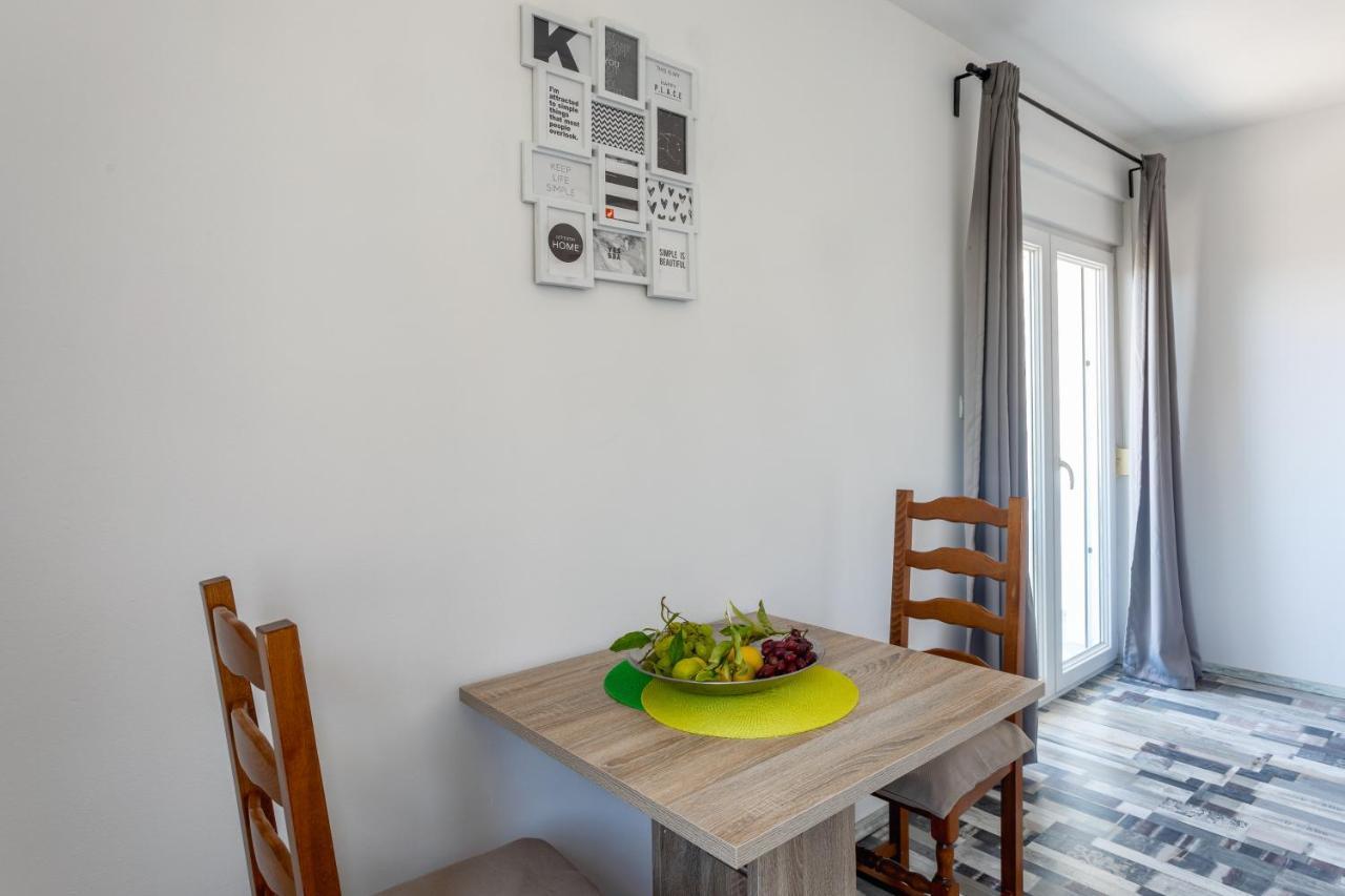 Apartments Luksa - Zf Hvar Hvar Town Exterior foto