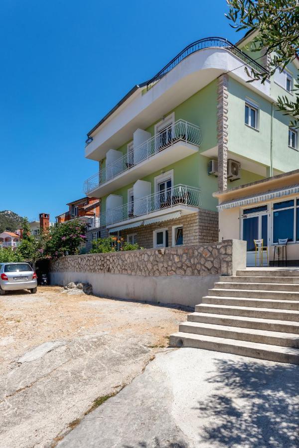 Apartments Luksa - Zf Hvar Hvar Town Exterior foto