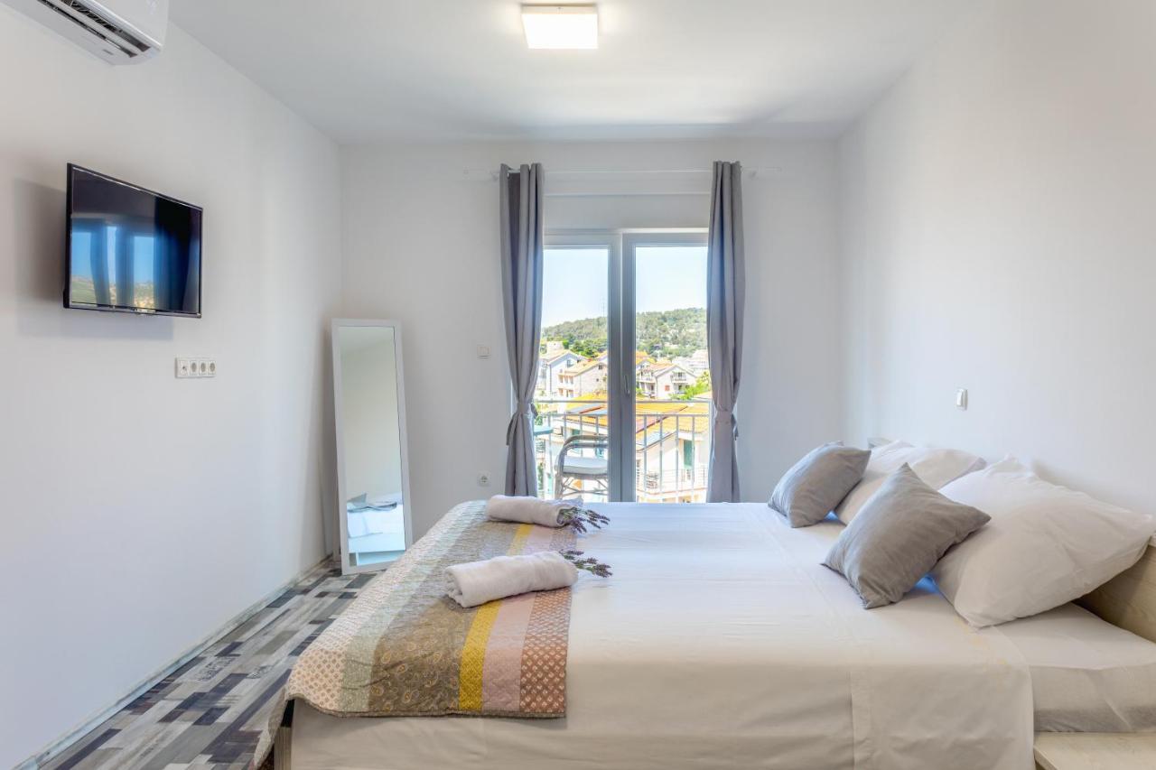 Apartments Luksa - Zf Hvar Hvar Town Exterior foto