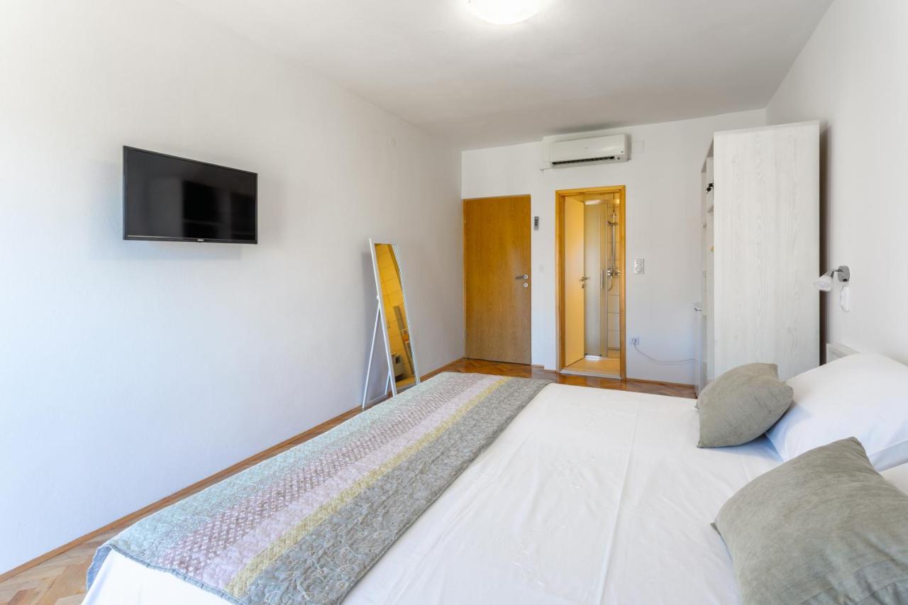 Apartments Luksa - Zf Hvar Hvar Town Exterior foto